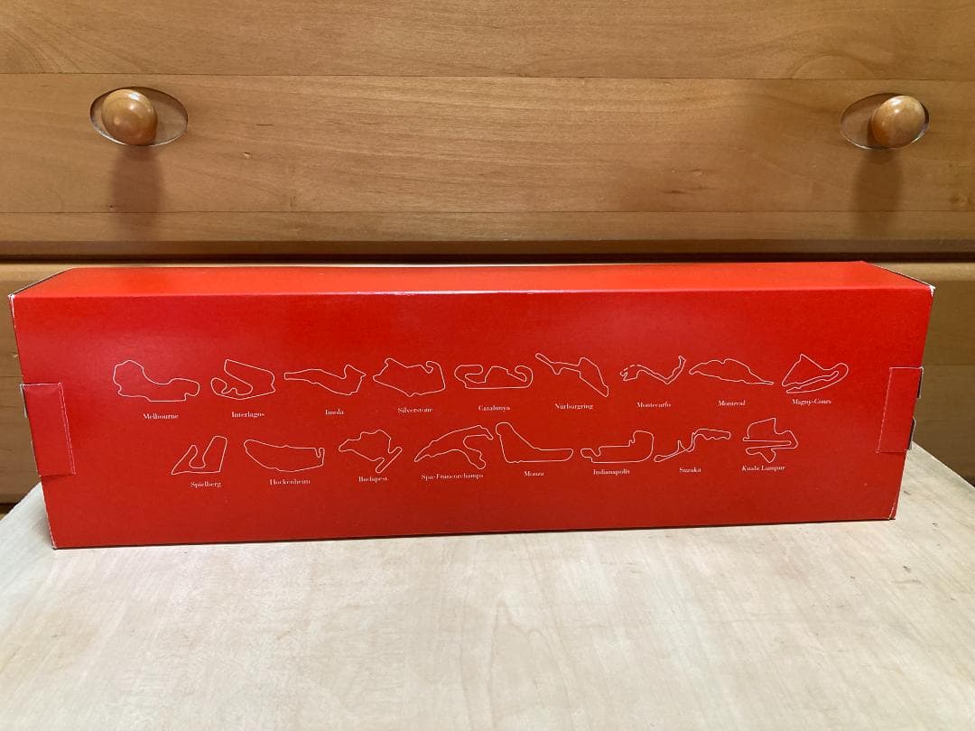 約40cmフェラーリ F1 トランスポーター 1/43 オールドカーズ（赤箱）