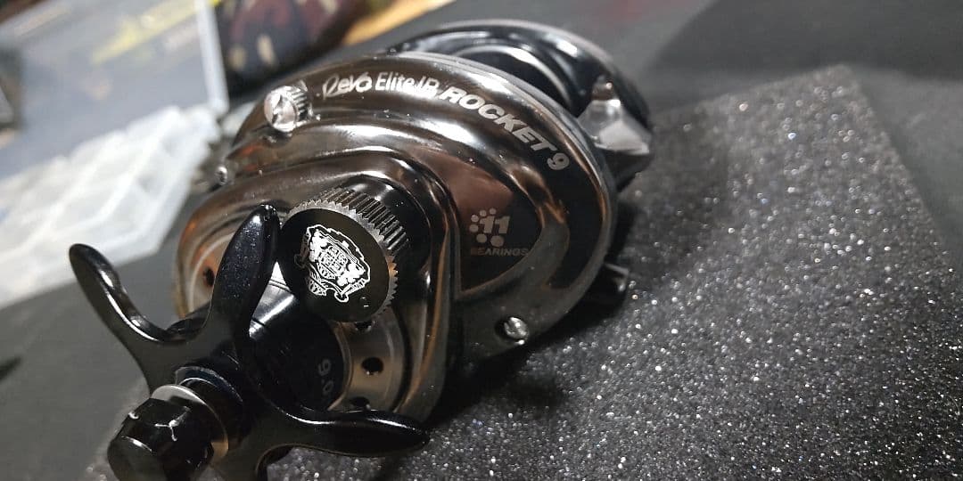 アブガルシア レボ エリートIB ロケット9 左ハンドル