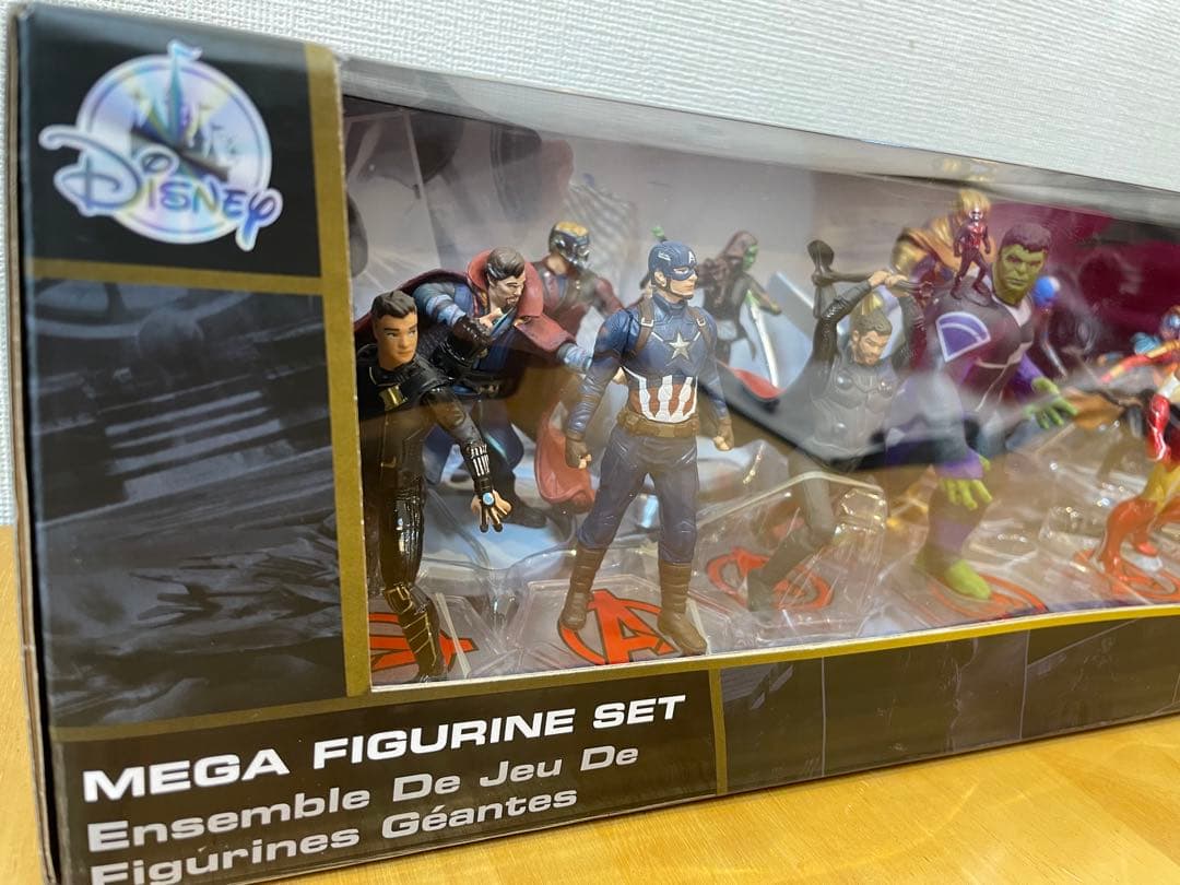 【値下げしました】マーベル メガフィギュアセット