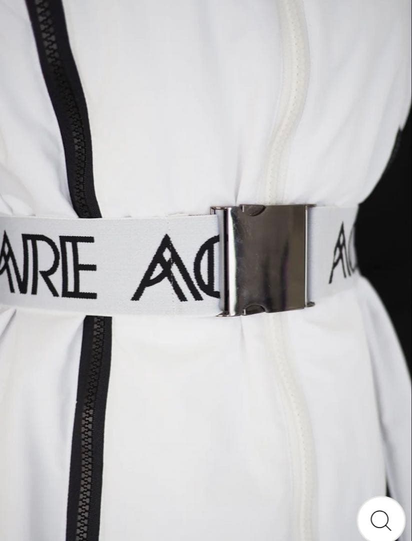 新品　ACEANDRARE レディース ベスト ホワイト　白　Sサイズ