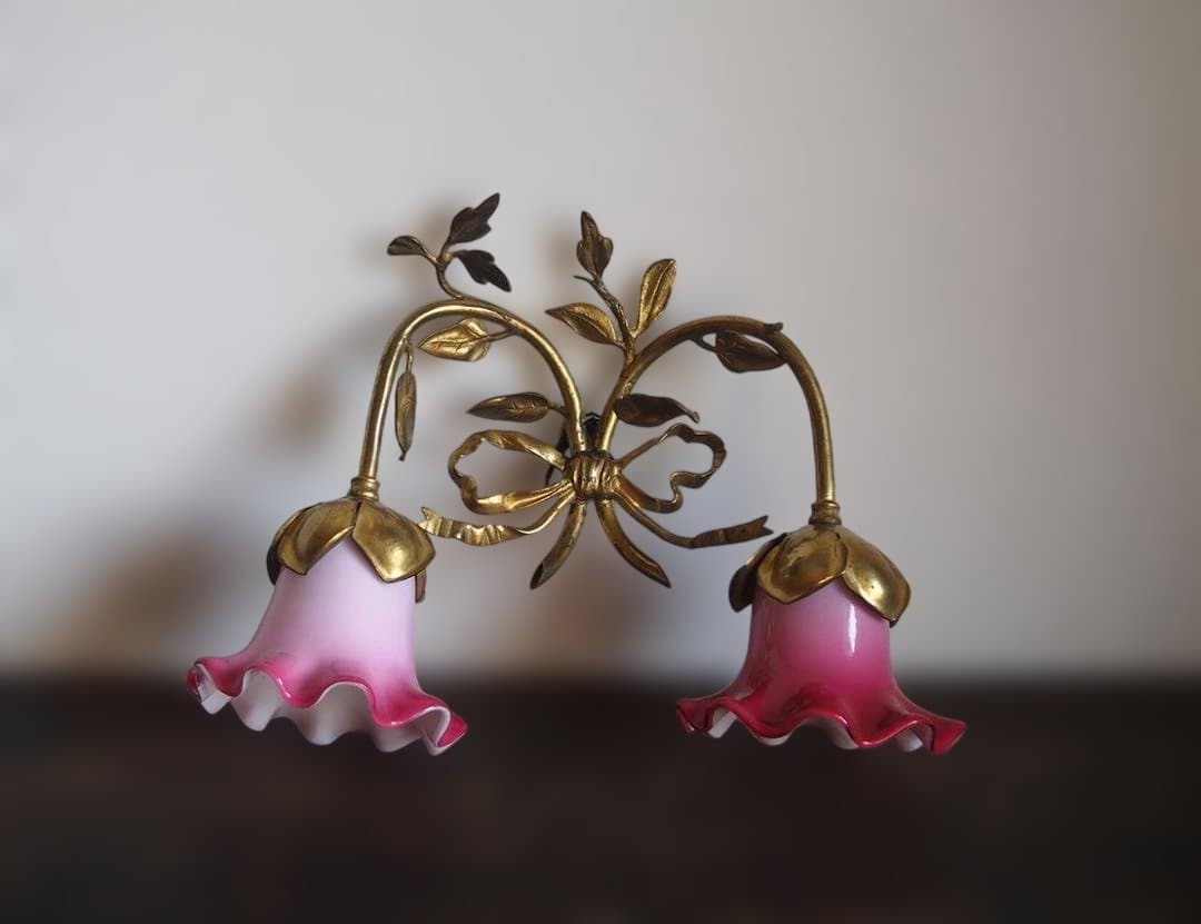 花束のデザイン ピンクのガラスシェード ウォールライト 照明/K313