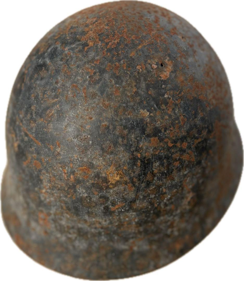 片*中様 【当時物】日本海軍 鉄帽（ヘルメット）九〇式 刻印有 記名「一苑」 陸