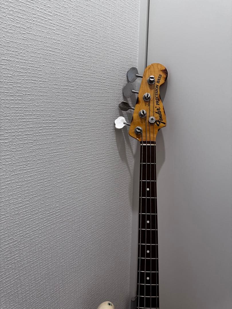 FENDER JAPAN PB70 US 白 White