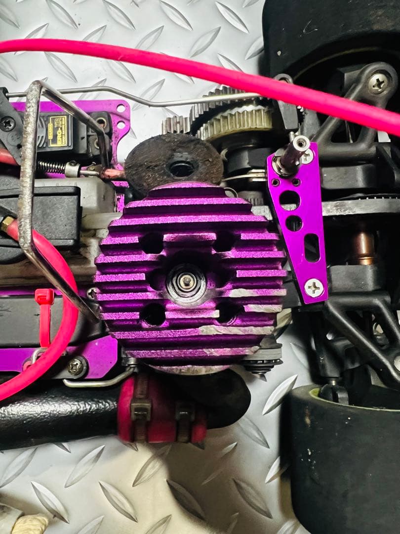 Serpent インパクト2-4WD ラジコンカー