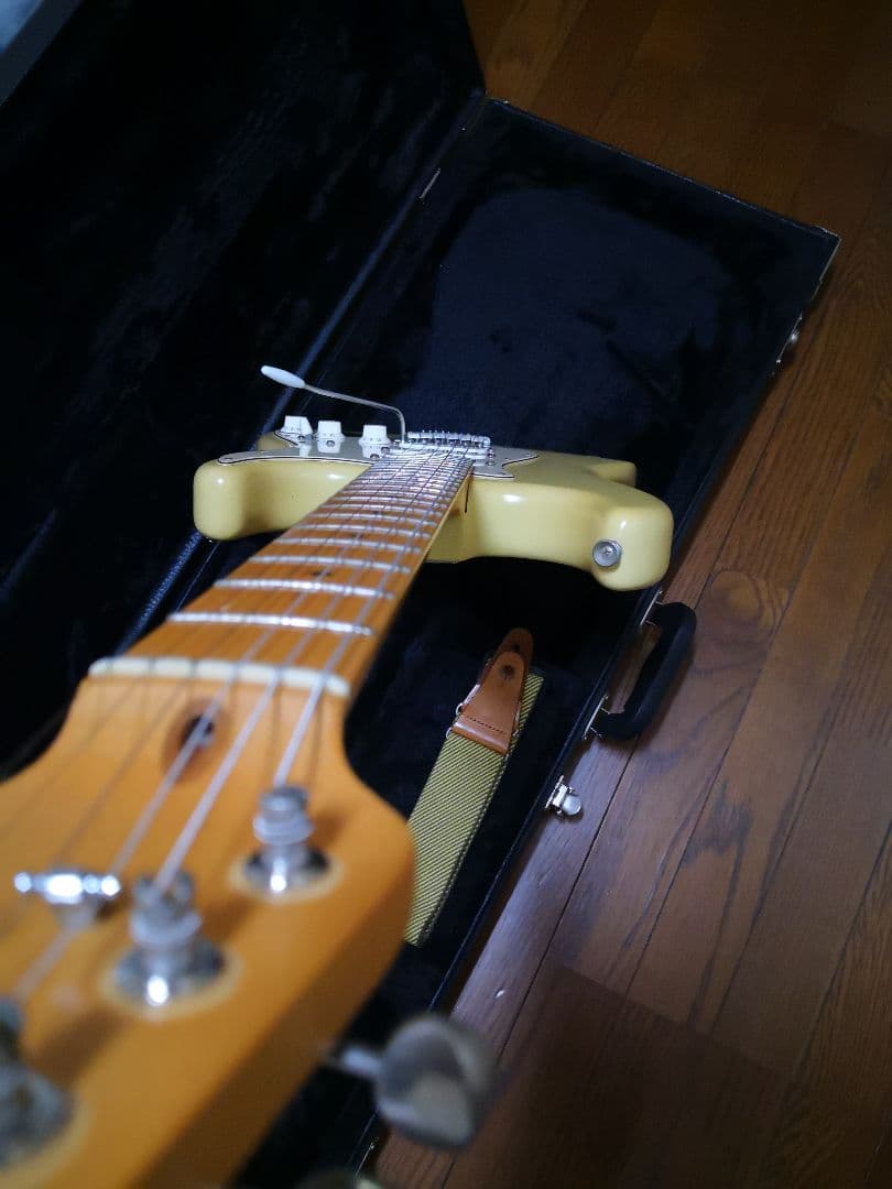 FENDER HIGHWAY ONE ソフトケース付きます。
