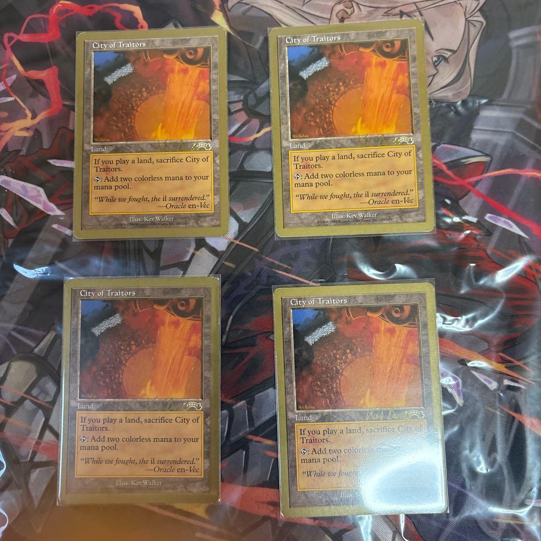 MTG裏切り者の都　金枠 4枚セット　バラ売り不可