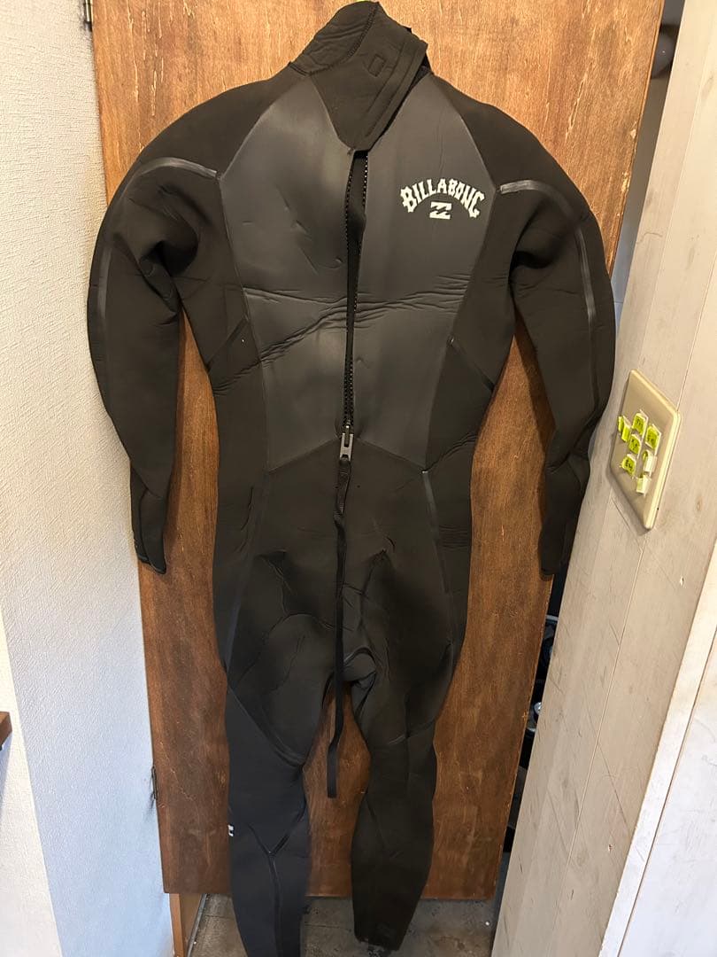 ウエットスーツ