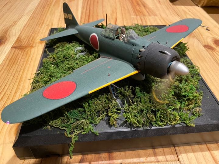 タミヤ　リアルサウンド零戦52型　塗装済み完全品