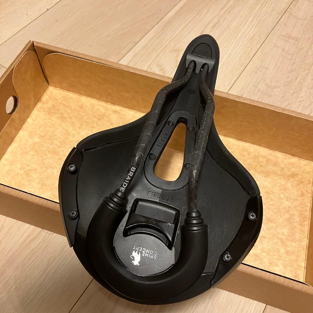 fi'zi:k ALIANTE R1 OPEN カーボンレール フィジーク