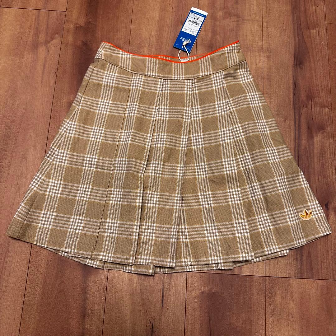 長袖パーカー　プリーツスカート　ダンボールニット　セットアップ　春秋冬　ベージュ