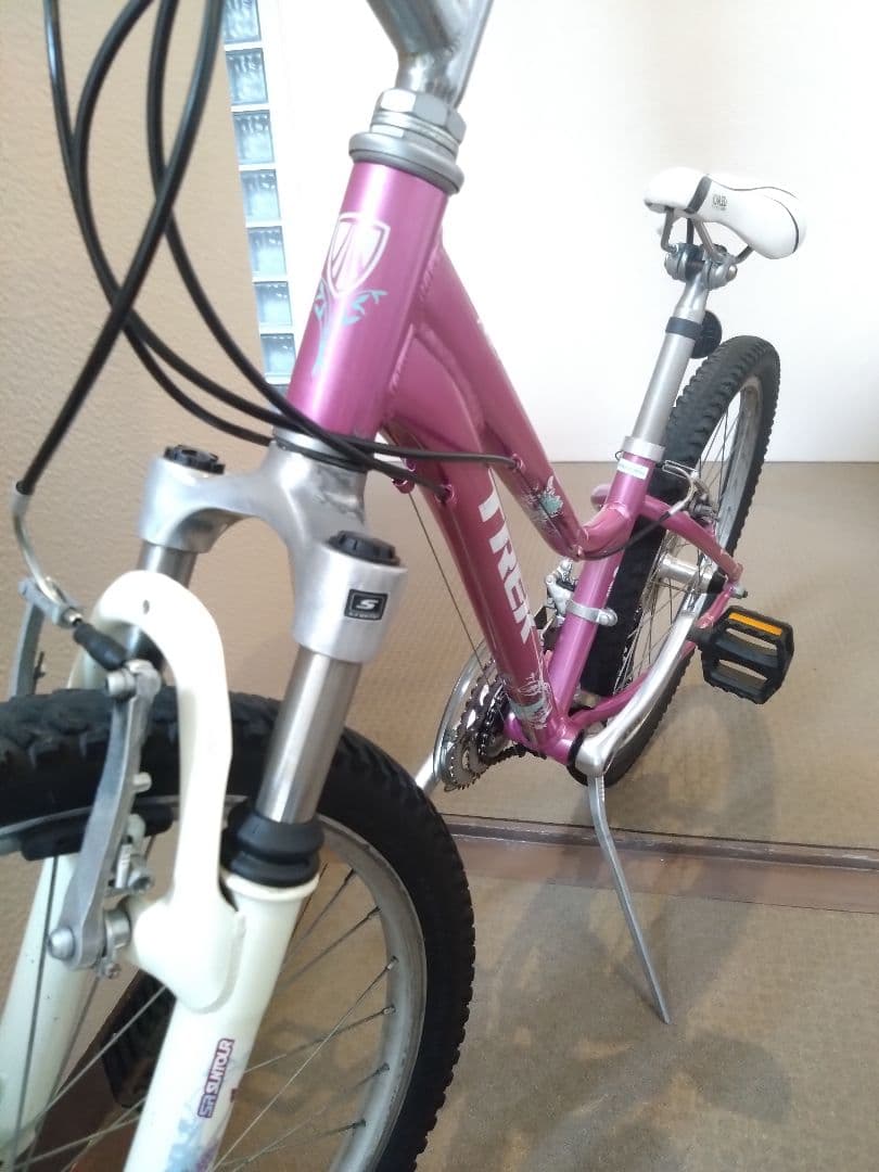 値下げ！！TREK トレック　MT220 キッズバイク 24インチ