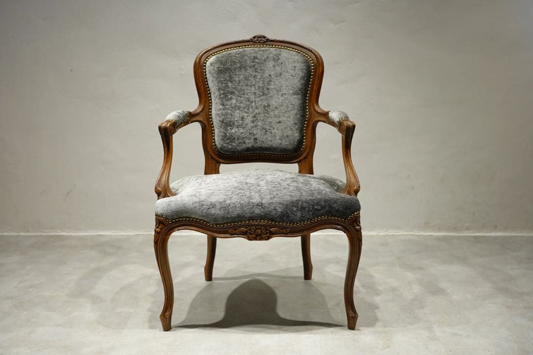 フランスアンティーク　louis xvi チェア　アーム　椅子
