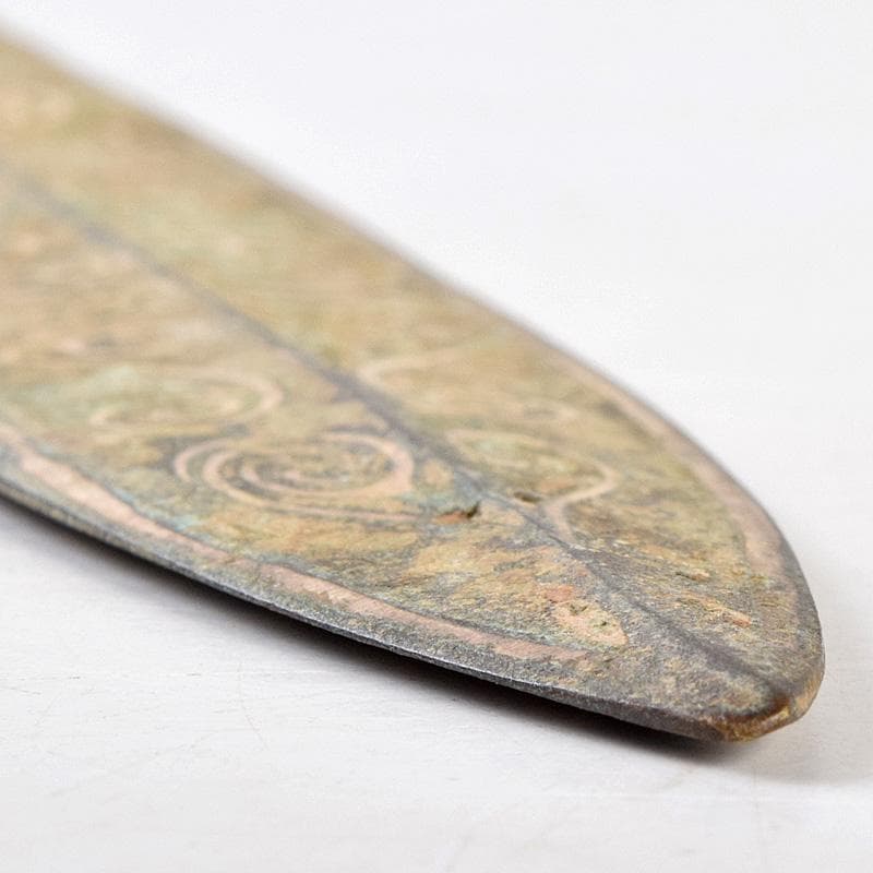 中国　古銅青銅　象嵌唐草文　銅剣　長さ約64.5㎝　M　9201