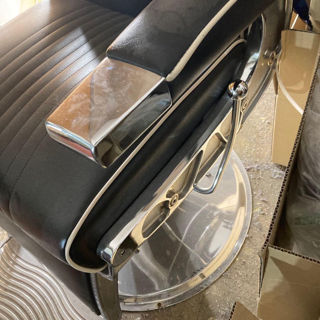 12/15迄限定 バーバーチェア理容室用ストライプデザインチェア