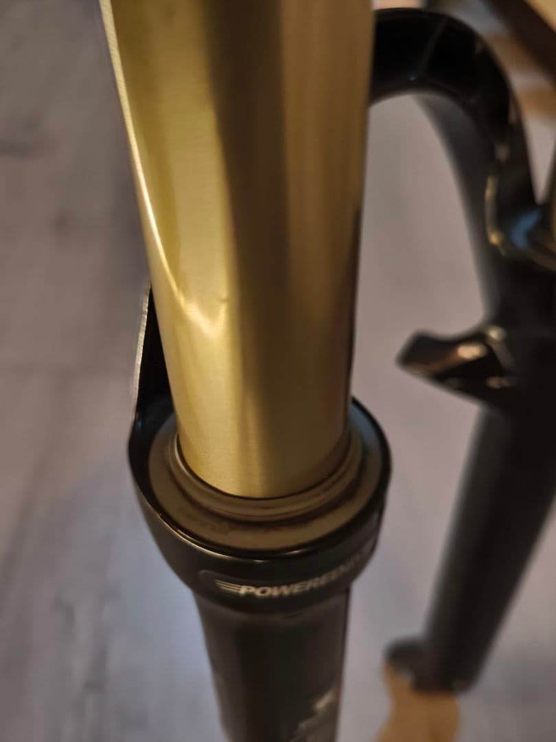【名機・軽量】RockShox Reba SL Dual Air 26インチ