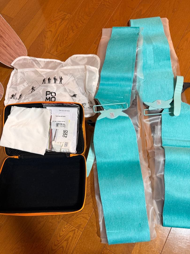 ICELANTIC スキー ビンディング、シール付き