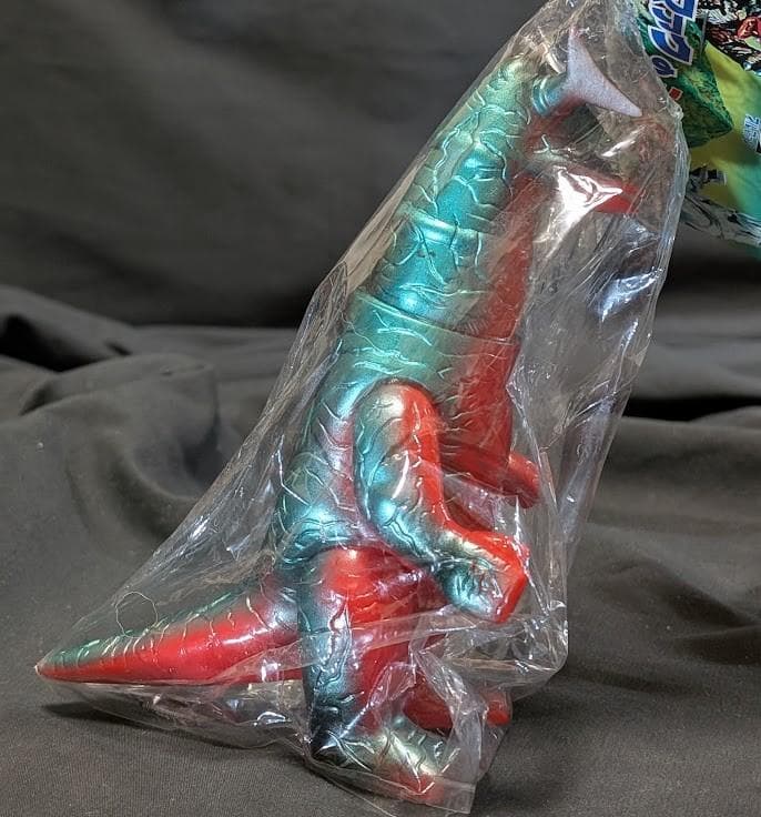 エレキング「ウルトラセブン」登場怪獣（ブルマァク復刻）ミドルサイズ ソフビ