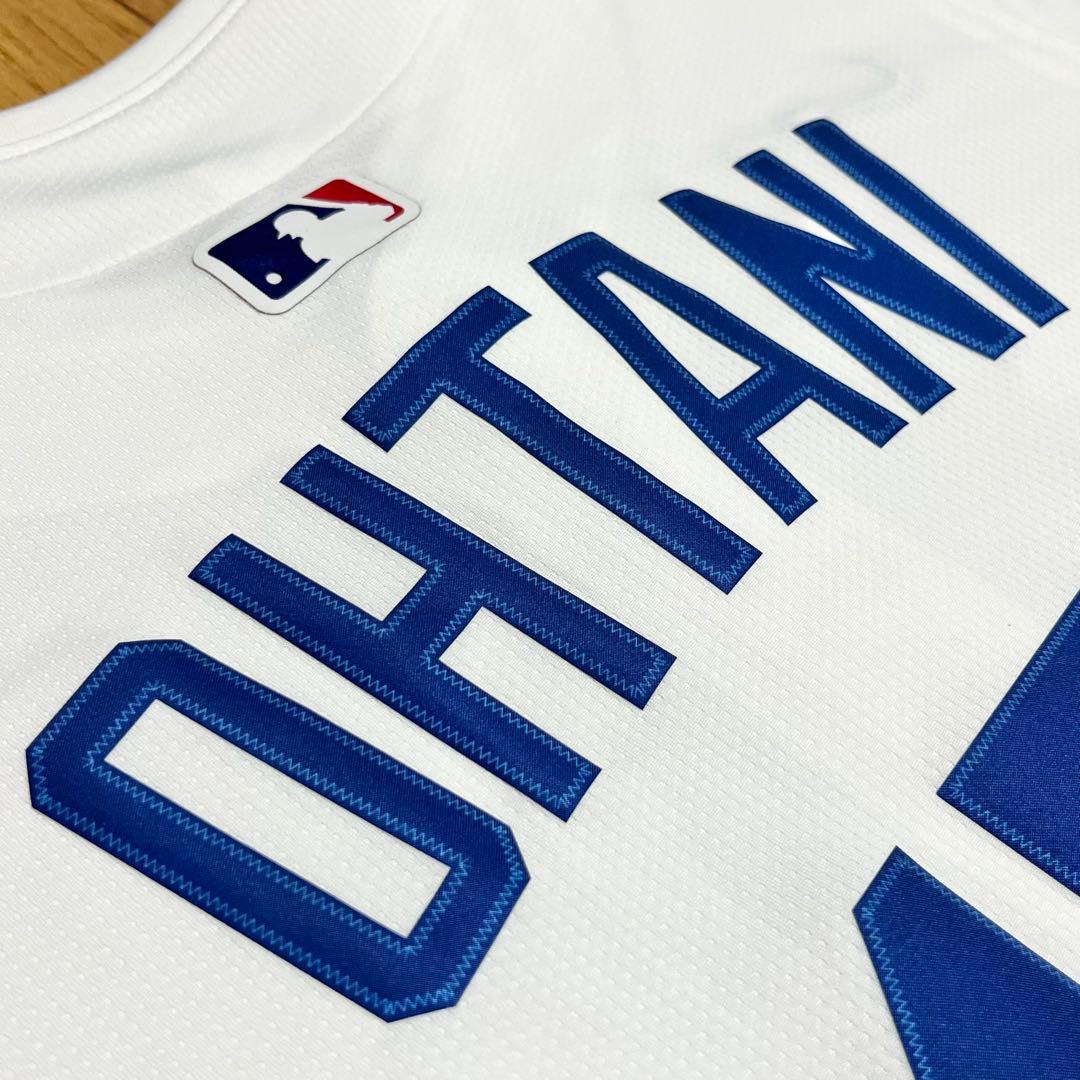 【新品タグ付き】大谷翔平　リミテッドユニフォーム　ドジャース　Mサイズ　ホーム