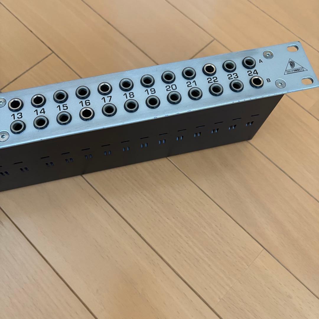 BEHRINGER ベリンガー　PX3000 ULTRAPATCH PRO