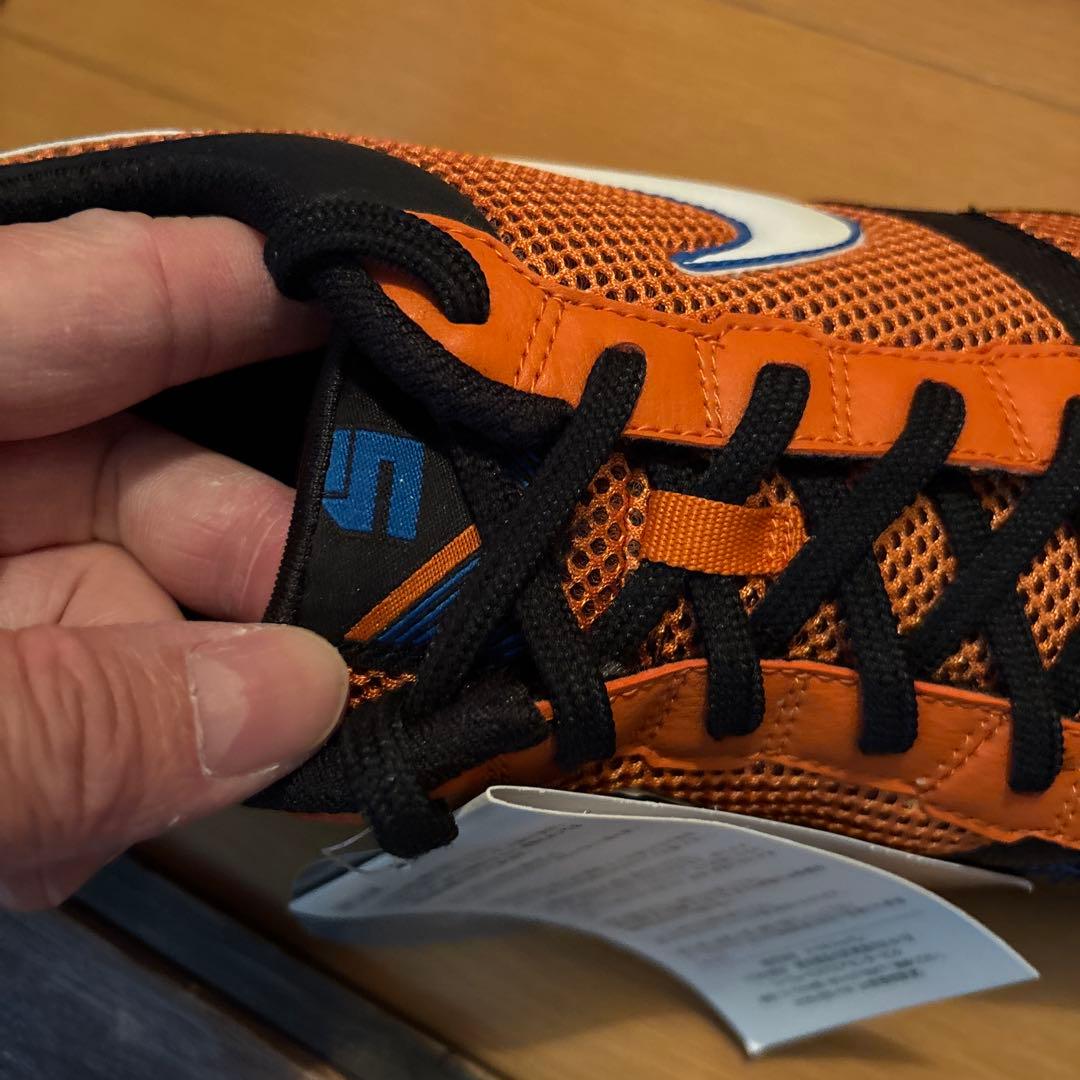 新品限定完売！ナイキエアガト28cmNIKE AIR GATOフットサルサッカー