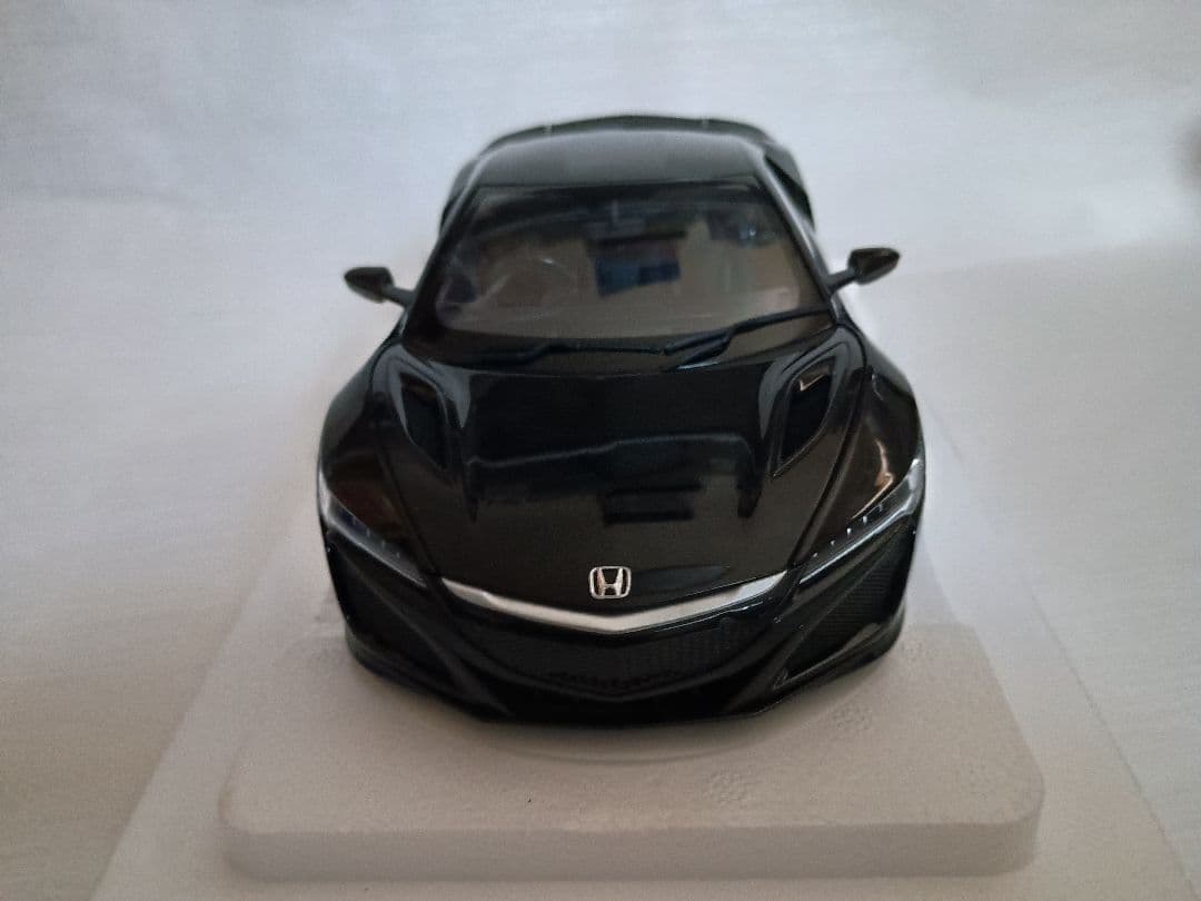 オートアート 1/18 ホンダ　NSX (ＮＣ1)