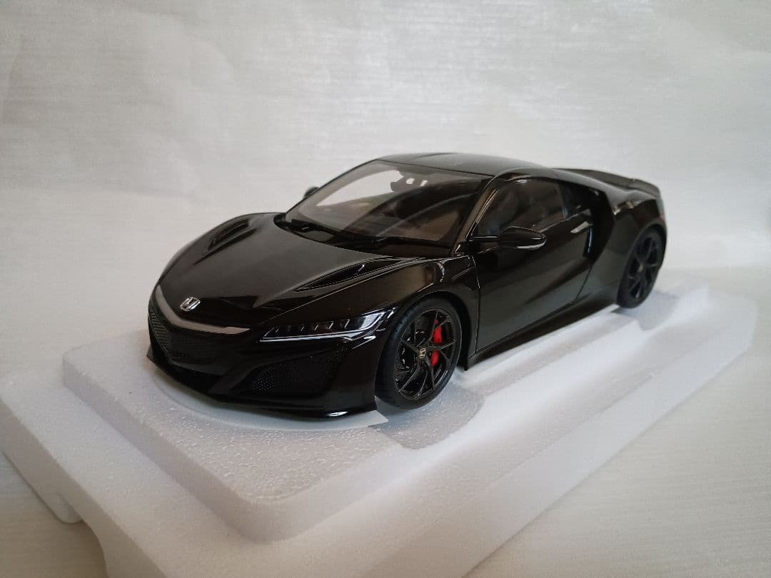 オートアート 1/18 ホンダ　NSX (ＮＣ1)