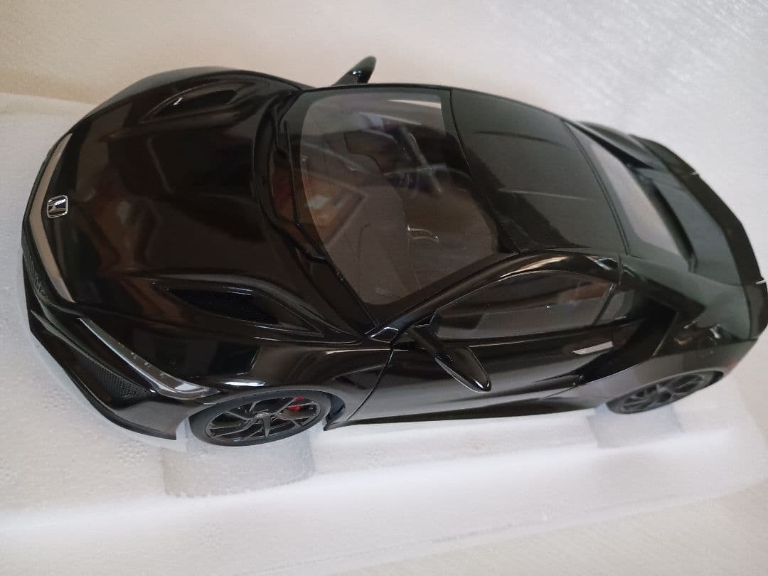 オートアート 1/18 ホンダ　NSX (ＮＣ1)