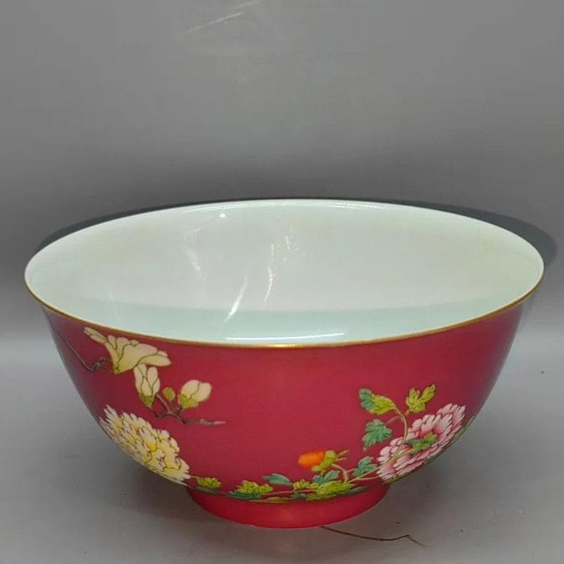 珐琅彩 胭脂紅地 花卉文 碗｜陶磁器｜精巧絵付け｜雍正年制