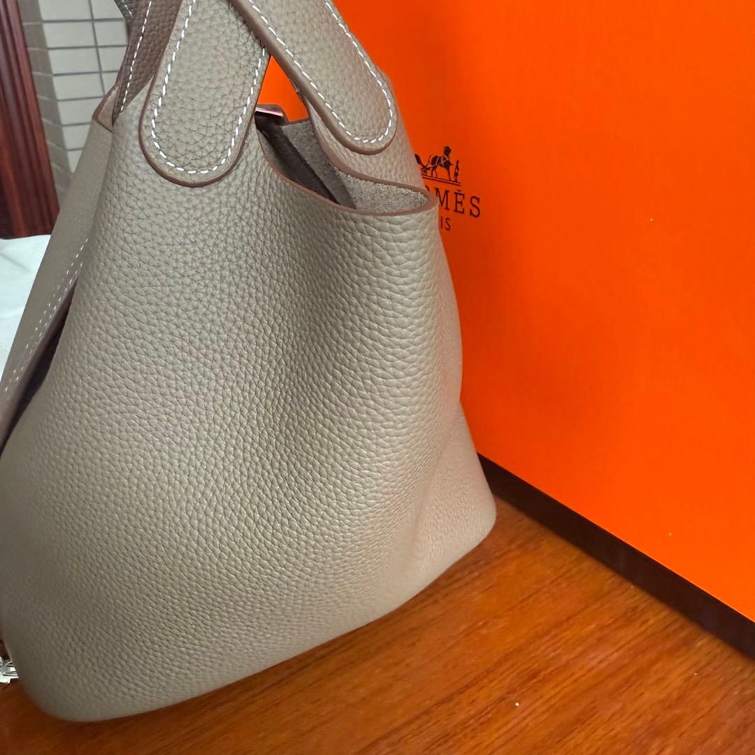 ベージュ レザートートバッグ ミニサイズ