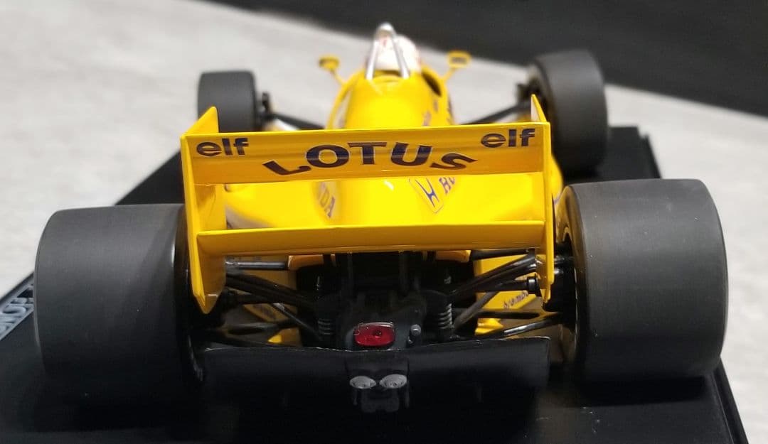【レア美品】ミニチャンプス1/18 　ロータスホンダ99T 中嶋 悟　1987