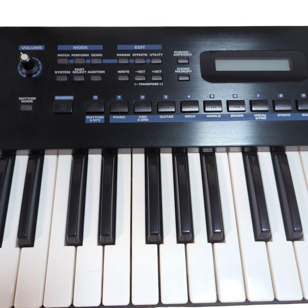 美品★Roland JUNO-D シンセサイザー 61鍵 ソフトケース付き