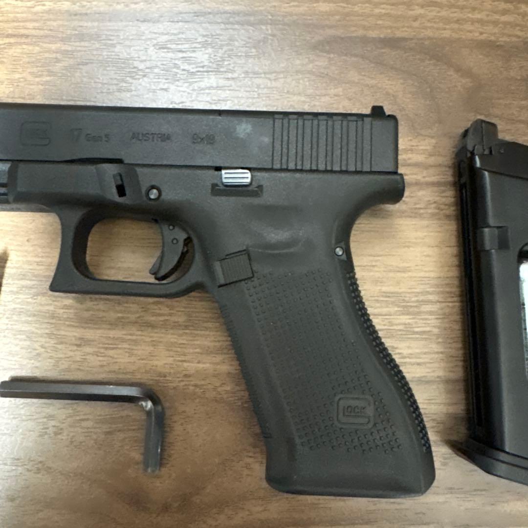 BATON Glock 17 Gen5 MOS 中古品