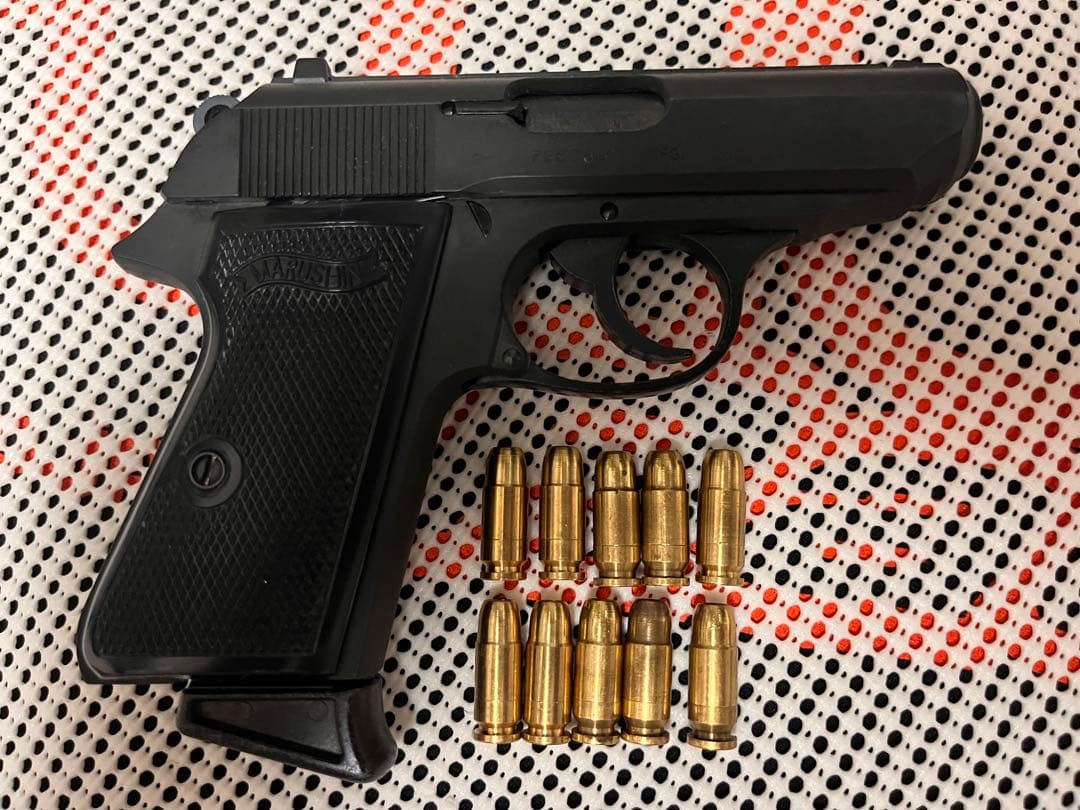 マルシン　ワルサーPPK/S HW ブラック　発火式モデルガン　キット完成品