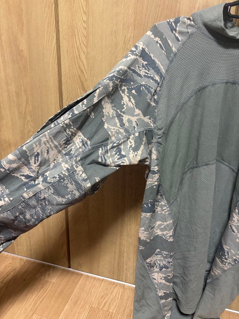 米軍実物 MASSIF コンバットシャツ ABU Lサイズ 新品タグ付き B28