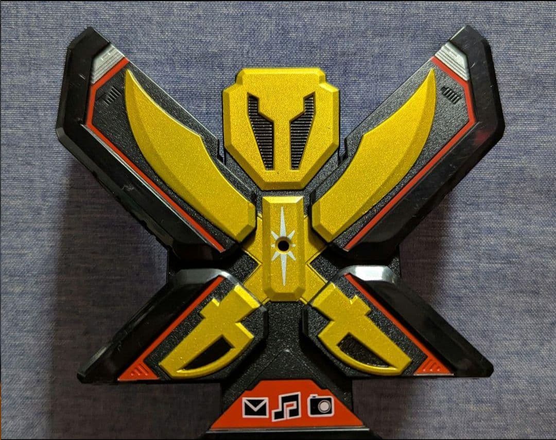 レジェンドモバイレーツとケースとレンジャーキーとオマケセット