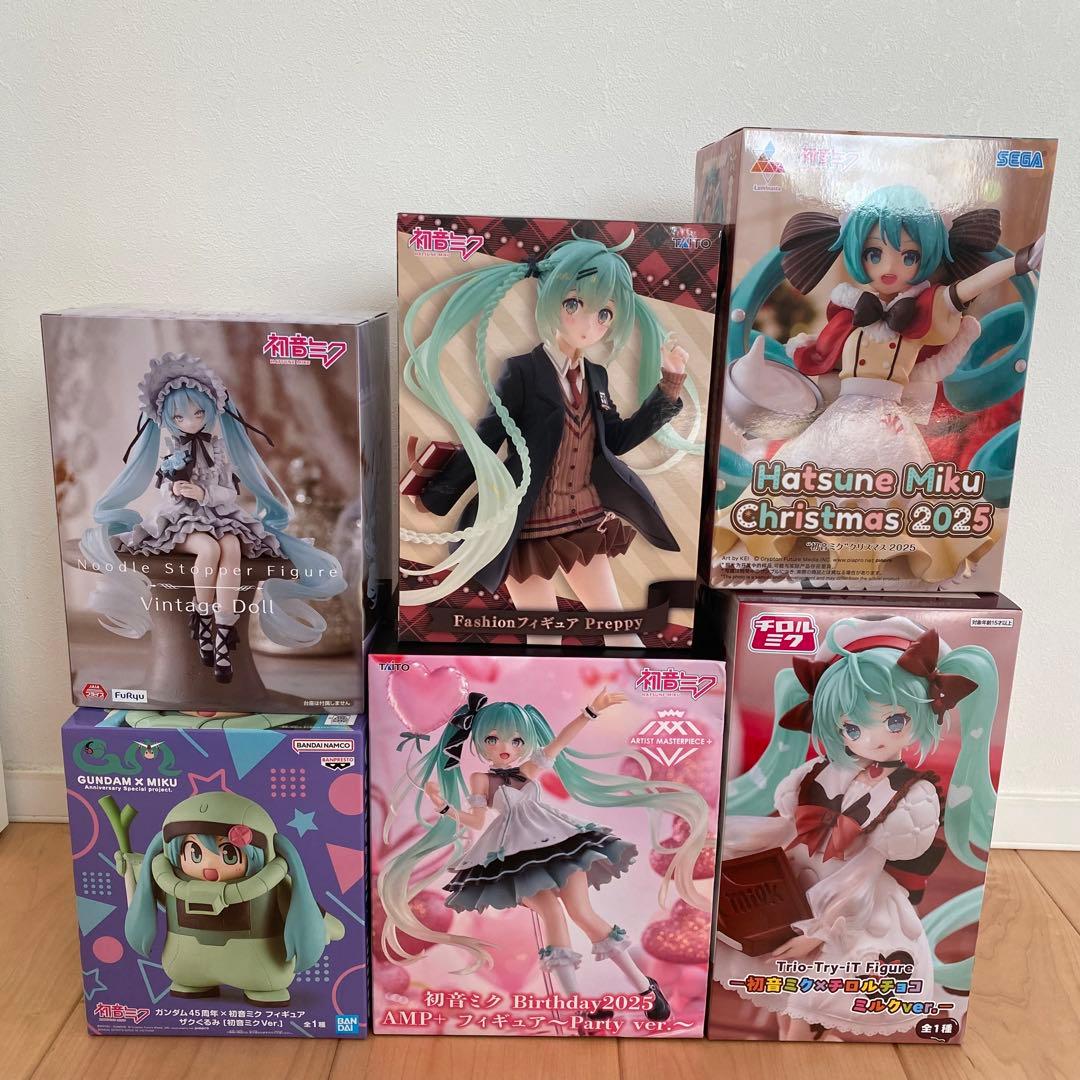 【匿名配送】初音ミク まとめ売り