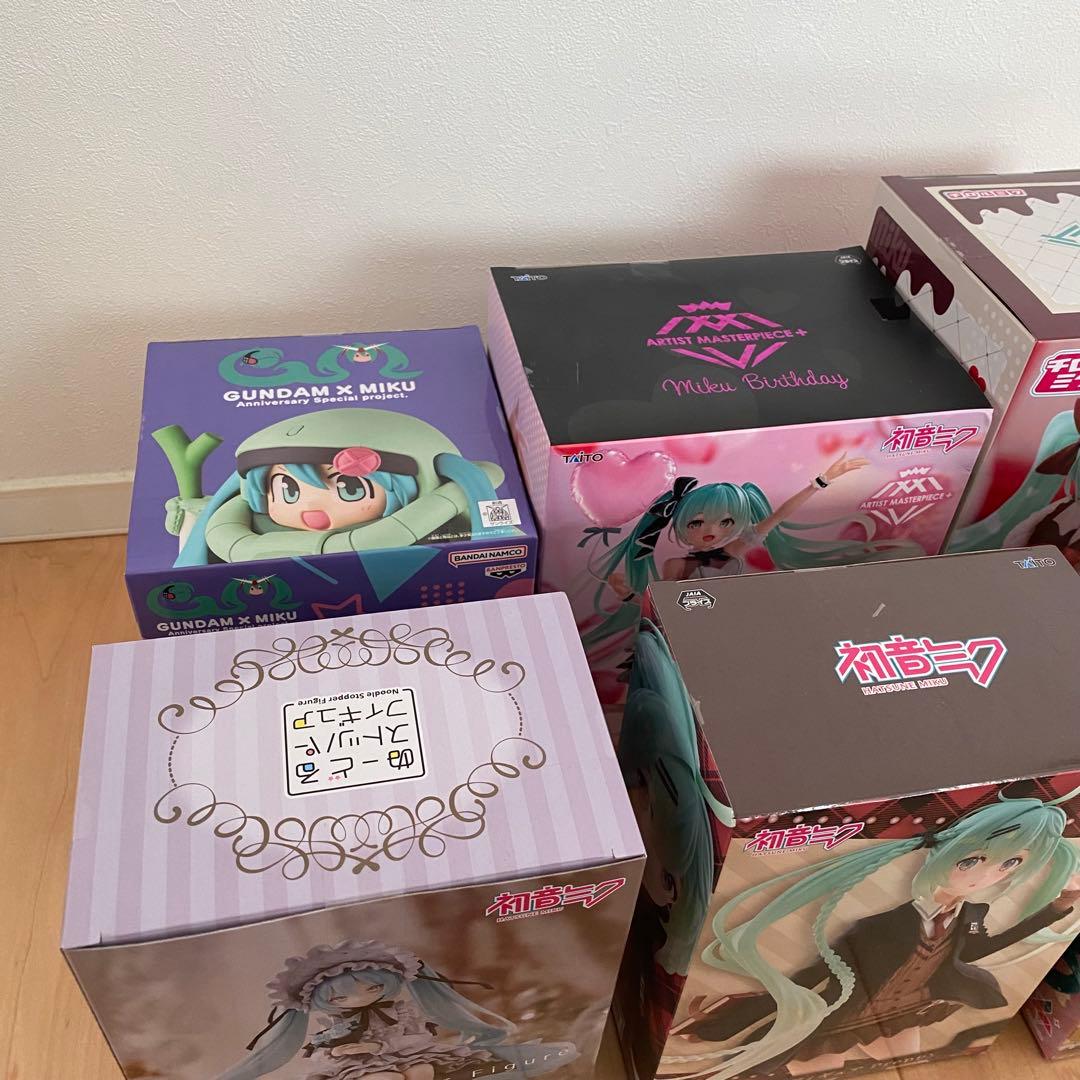 【匿名配送】初音ミク まとめ売り