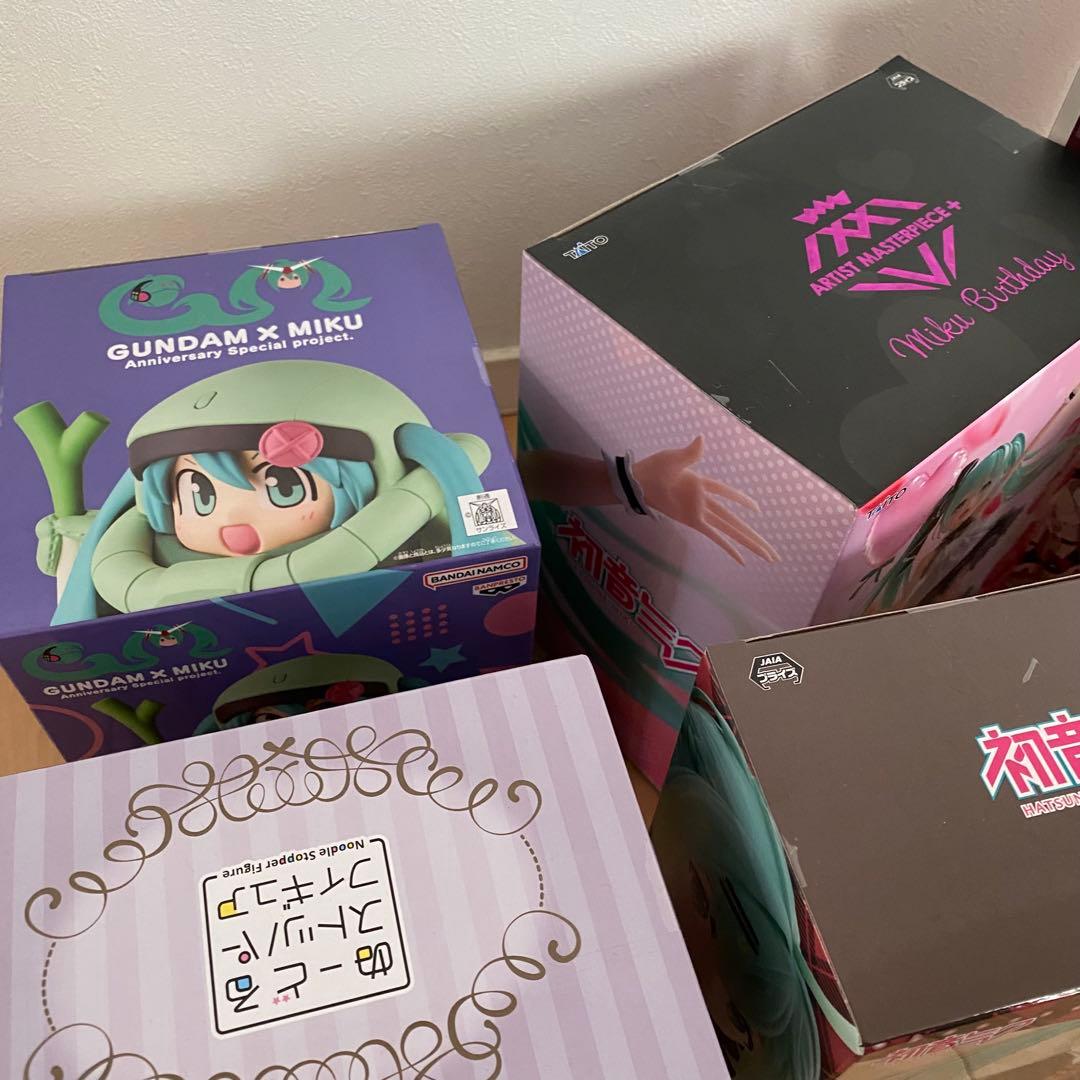 【匿名配送】初音ミク まとめ売り