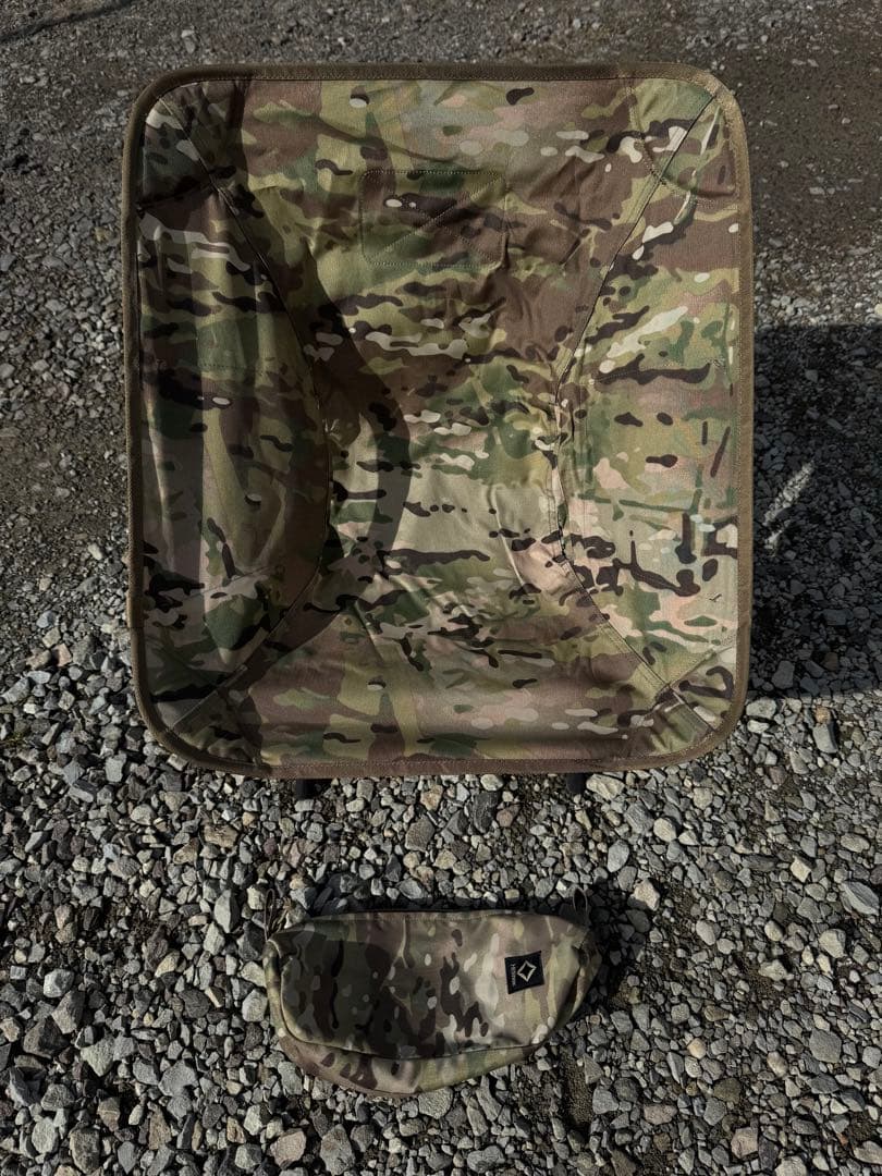 【美品】Helinox タクティカルチェア　アウトドアチェア　迷彩