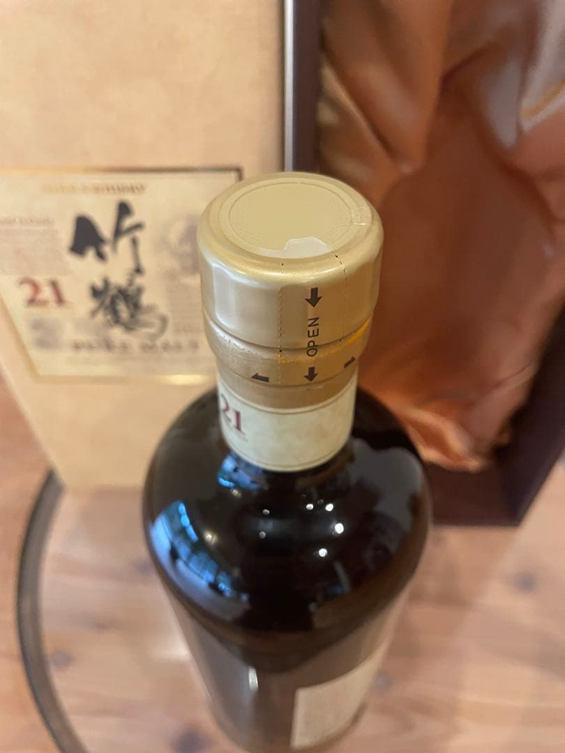 竹鶴　21年　700ml 化粧箱付き　ウィスキー　美品　終売品
