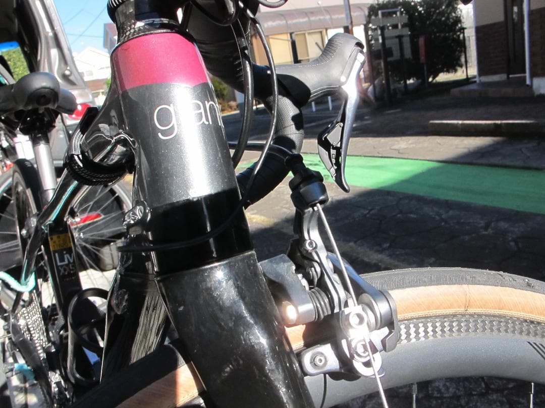 メンテ済 GiantのLiv フルカーボンモデル Aimez