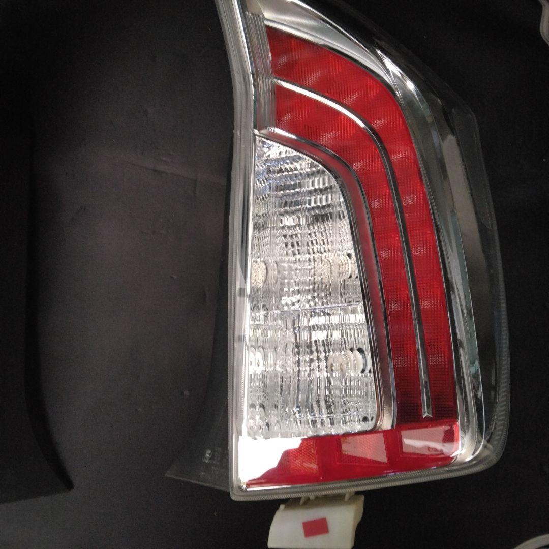 30プリウス後期　テールランプ左右 再出品値下げしました
