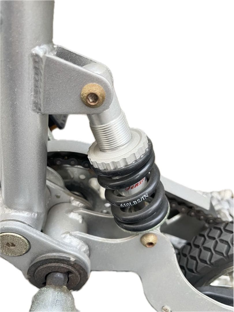 Mini Bike-king ノーパンクタイヤ