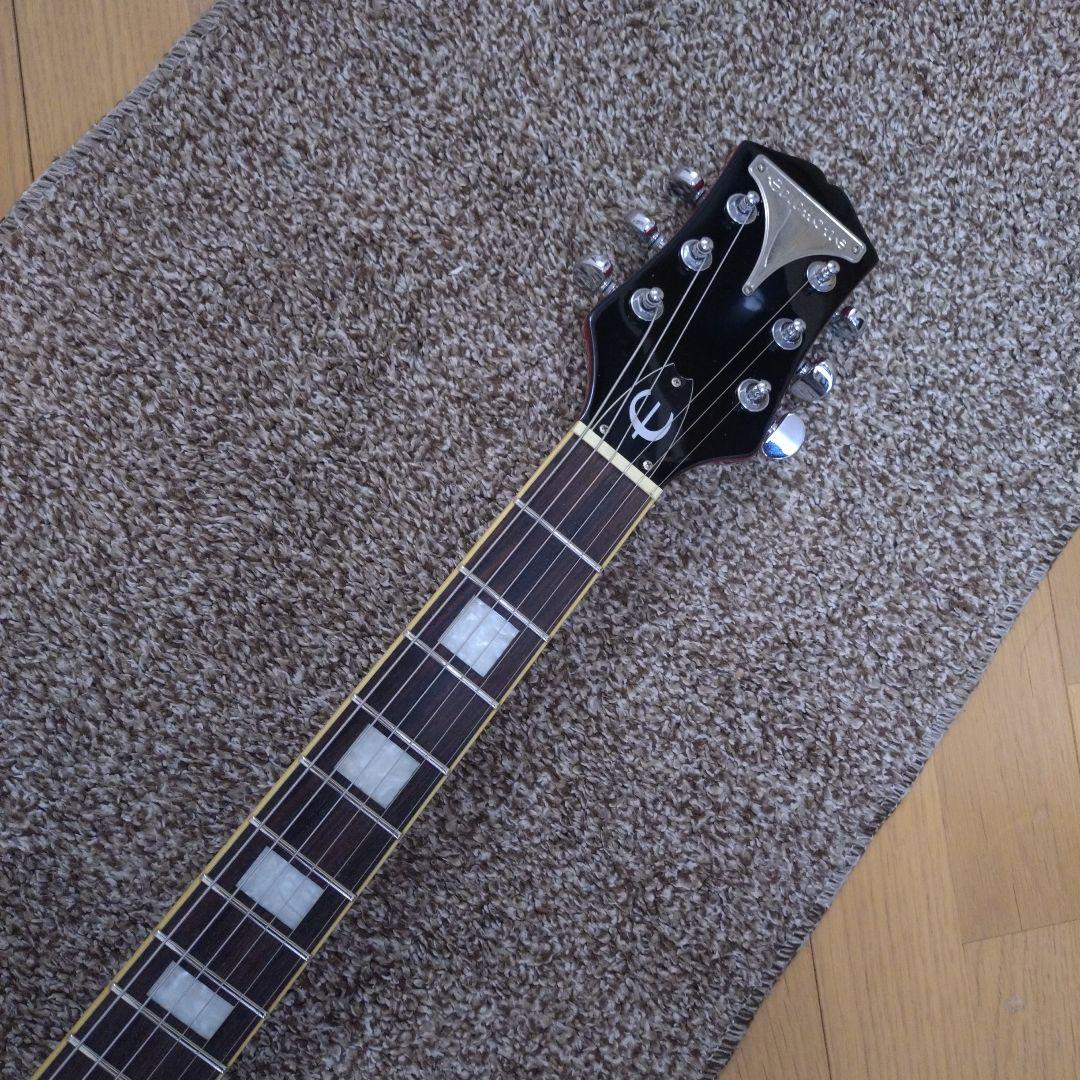 Epiphone セミアコ Alleykat エレキギター