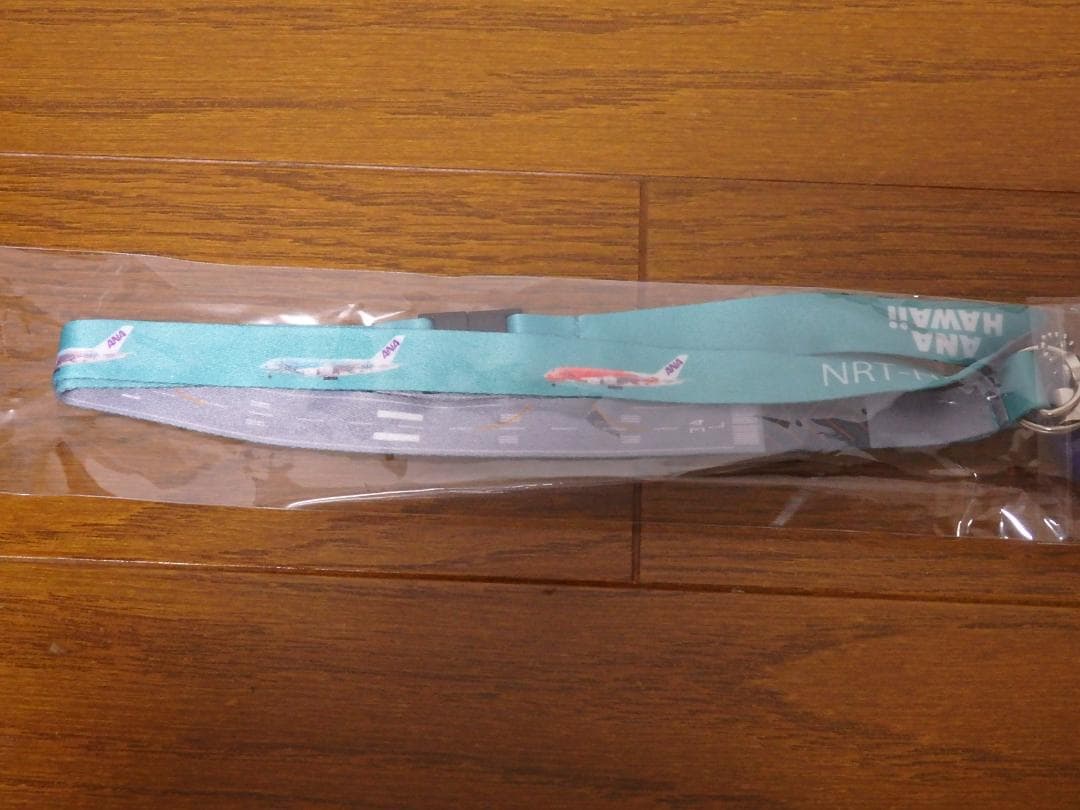 ANA A380 エアバス 初号機 リール付きネックストラップ IDケース