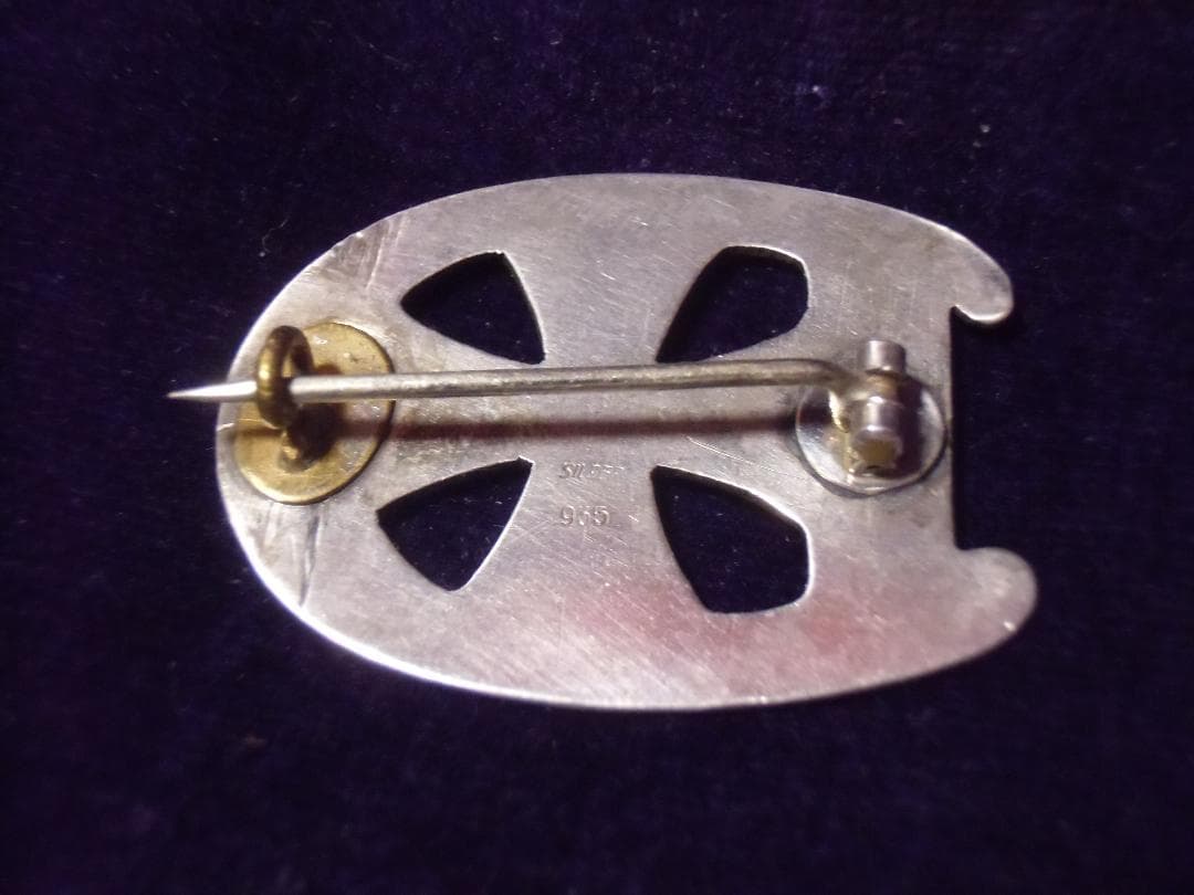 ＢＷドイツ軍/連邦軍＊９３５銀製＊鉄十字ブローチ（実物）