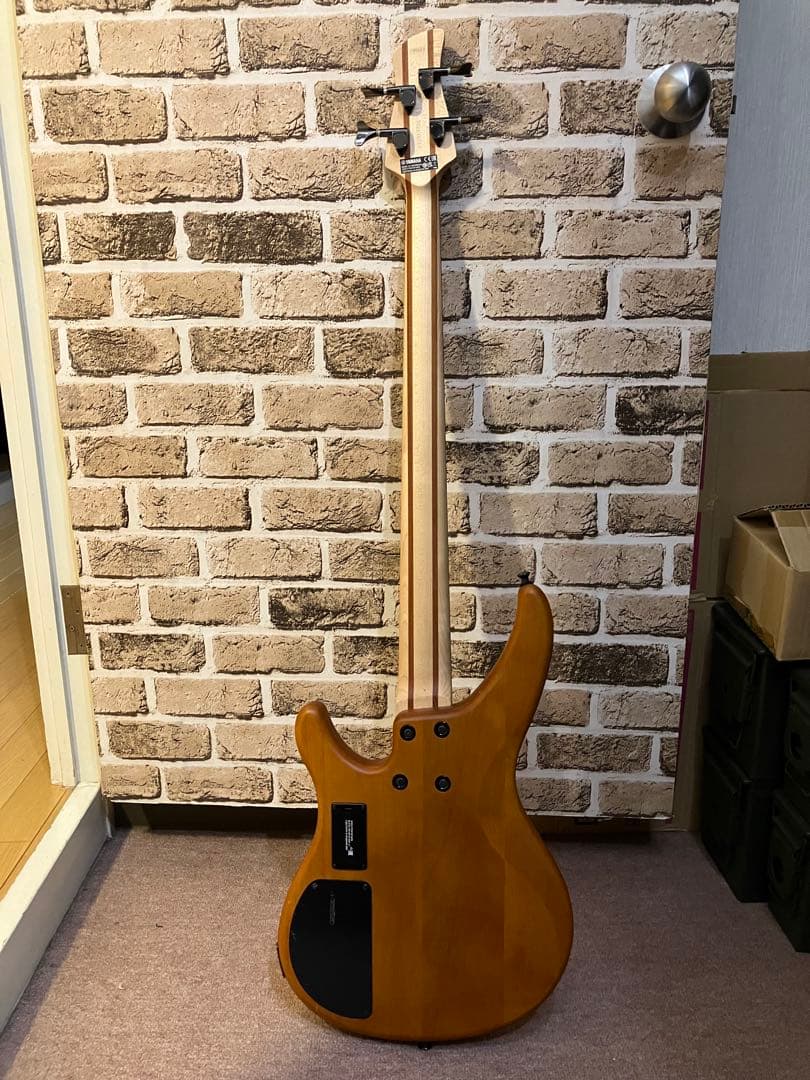 ベース YAMAHA TRBX604FM