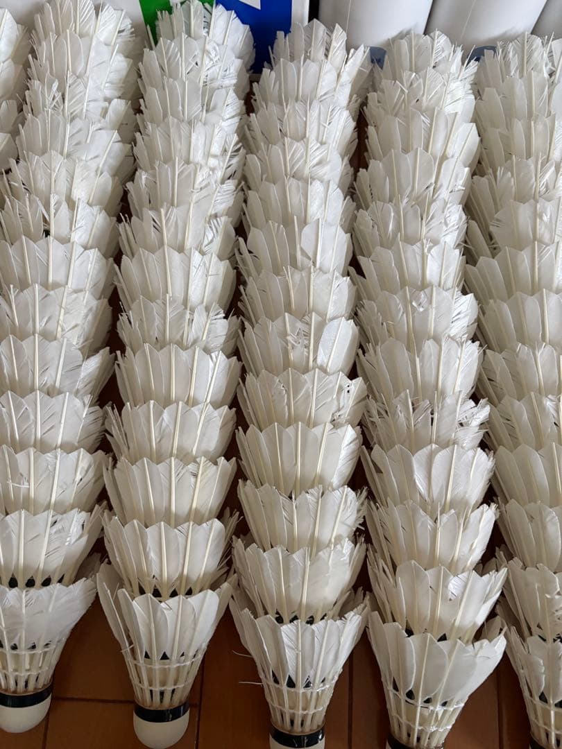 中古シャトル YONEX AEROSENSA 500 130個