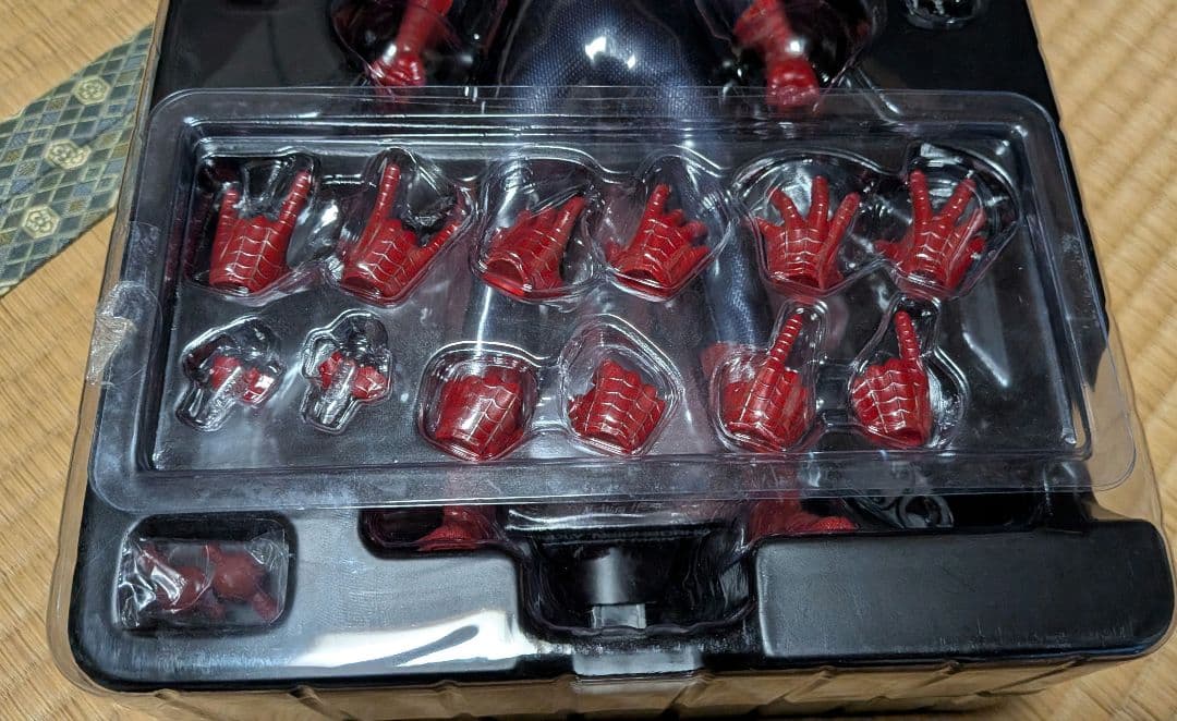 ホットトイズ Hottoys フレンドリー・ネイバーフッド・スパイダーマン