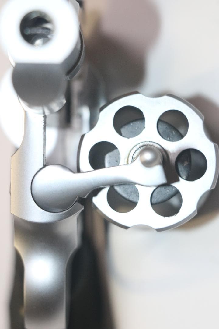 KSC製ＨＷ樹脂モデルガン コルト・キングコブラ　銀2.5インチ　ＳＰＧ合法品